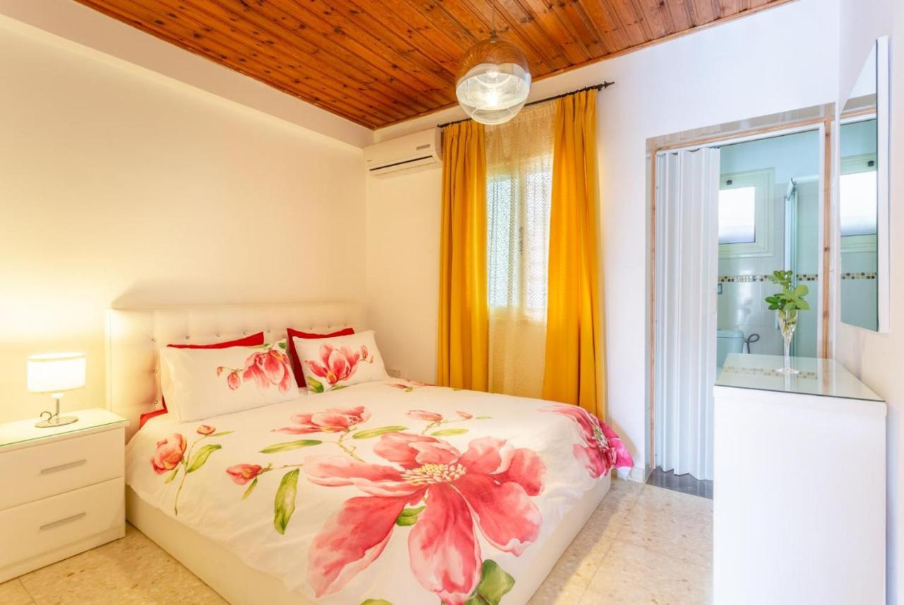 Villa Constantinos Kato Yialia 외부 사진
